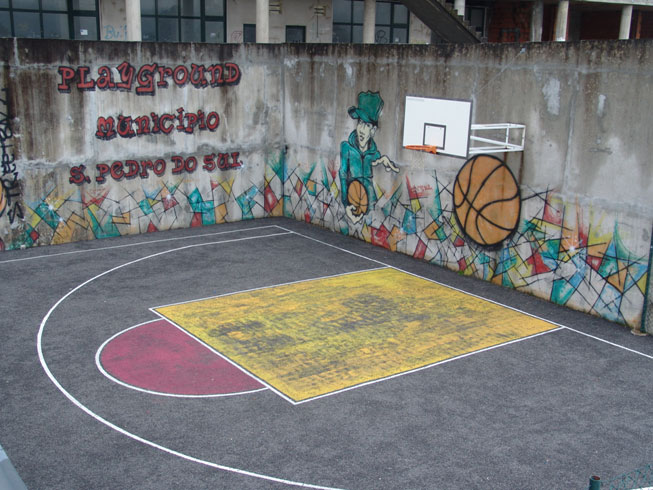 Playground / Bate Bolas